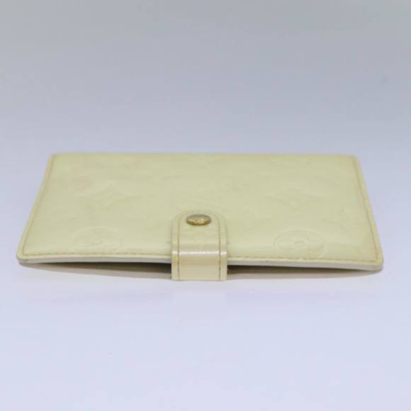 LOUIS VUITTON Vernis Agenda PM Day Planner Cover Perle R21010 LV Auth 84665